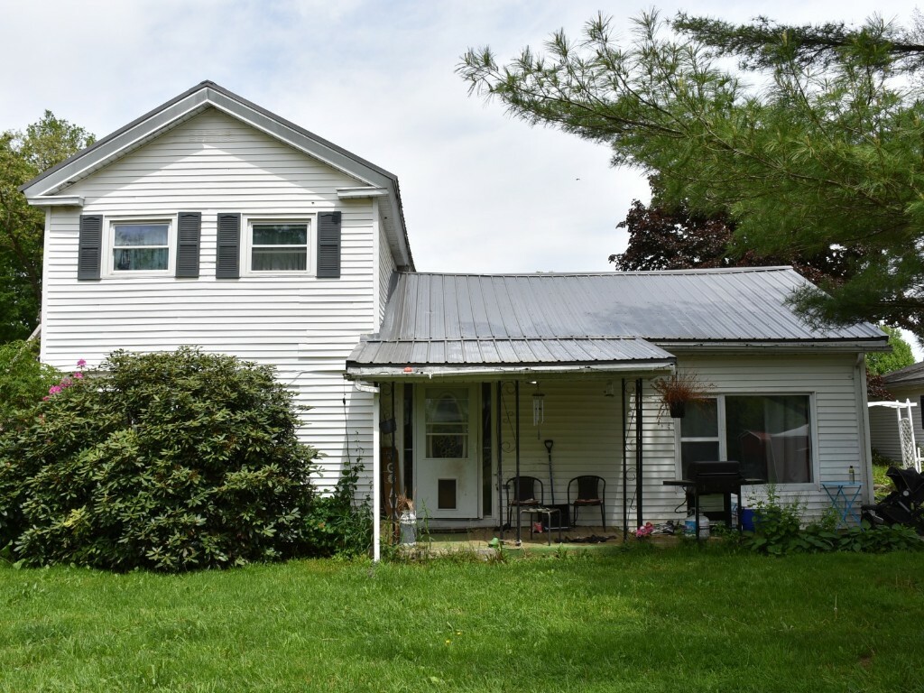 Property Photo: 124 High Street PA 16317