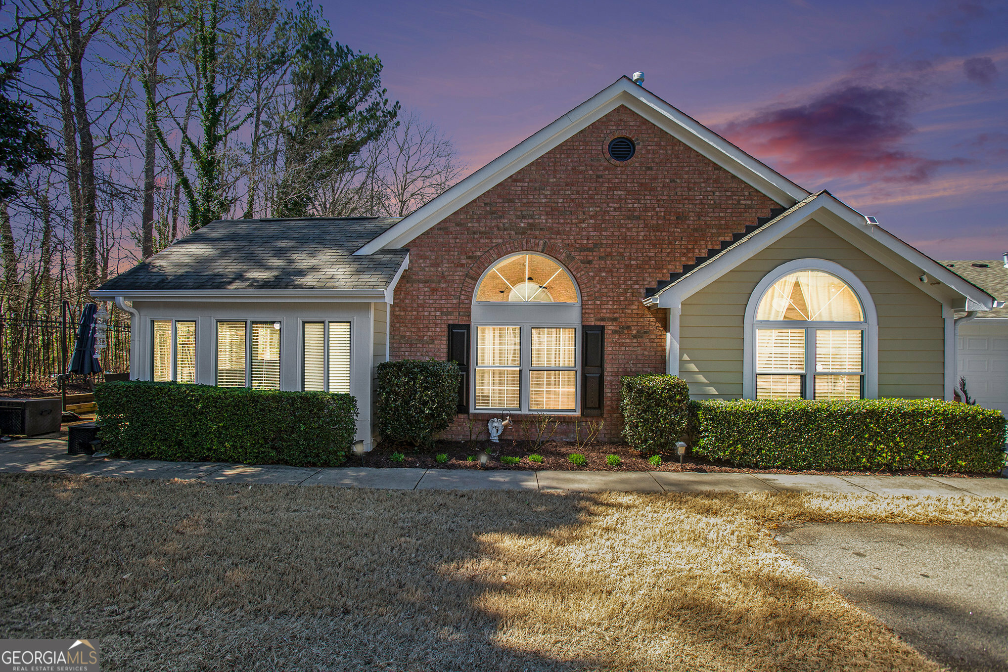 Property Photo:  1203 Cascade Park Drive SW  GA 30331 