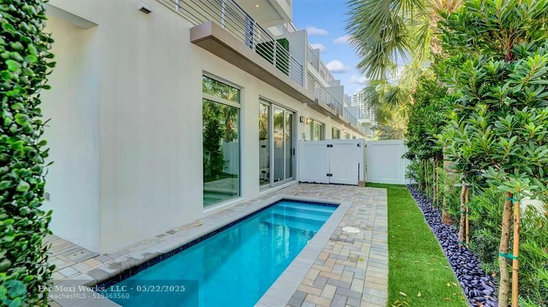 5 SE 11th Ave 5  Fort Lauderdale FL 33301 photo