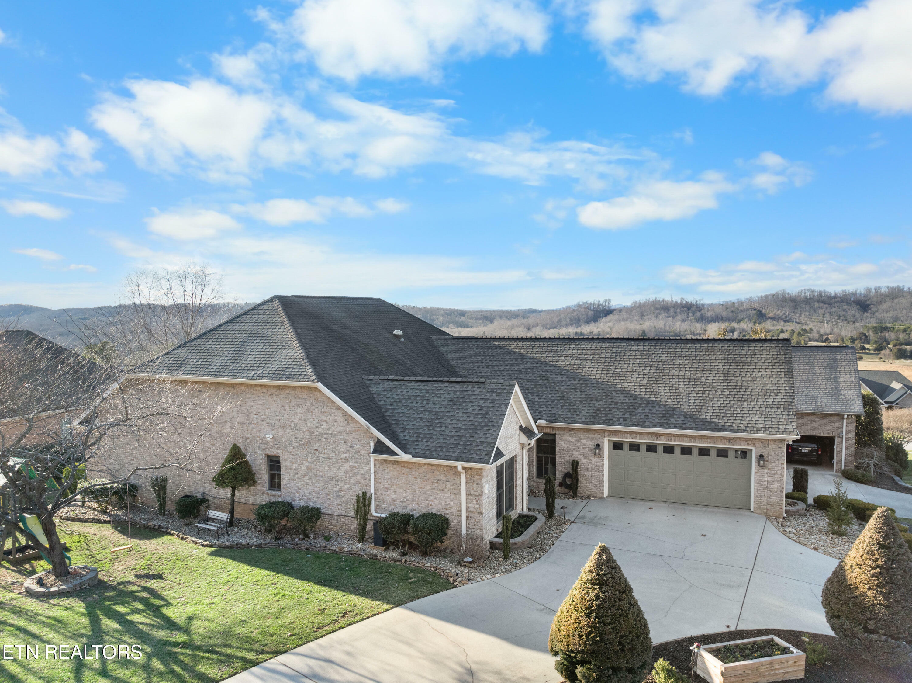 Property Photo: 130 Timber Circle TN 37772