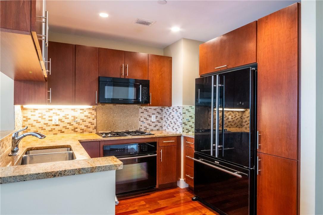 Property Photo: 175 Huguenot Street 1205 NY 10801
