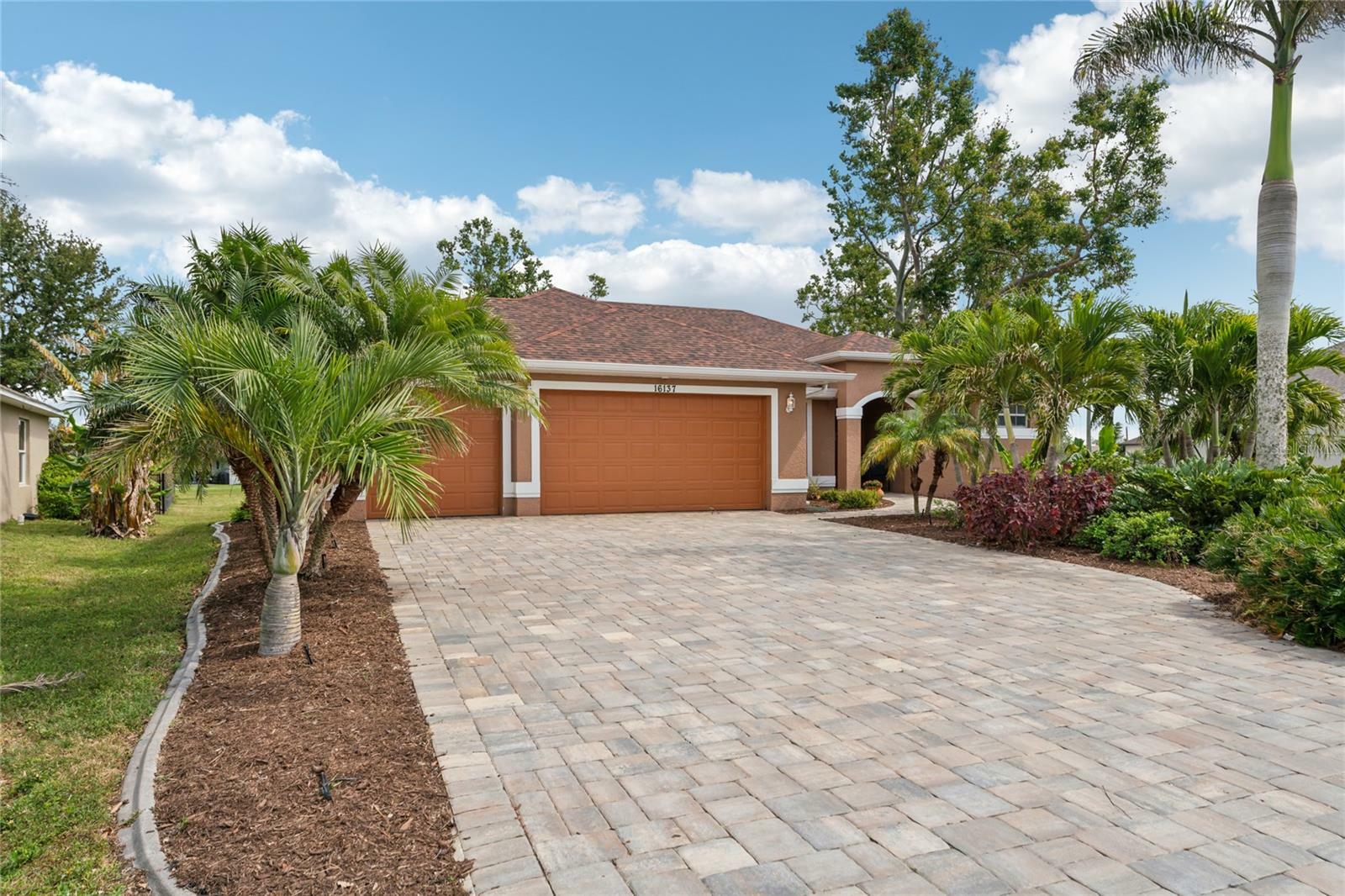 Property Photo: 16137 Alcira Circle FL 33955