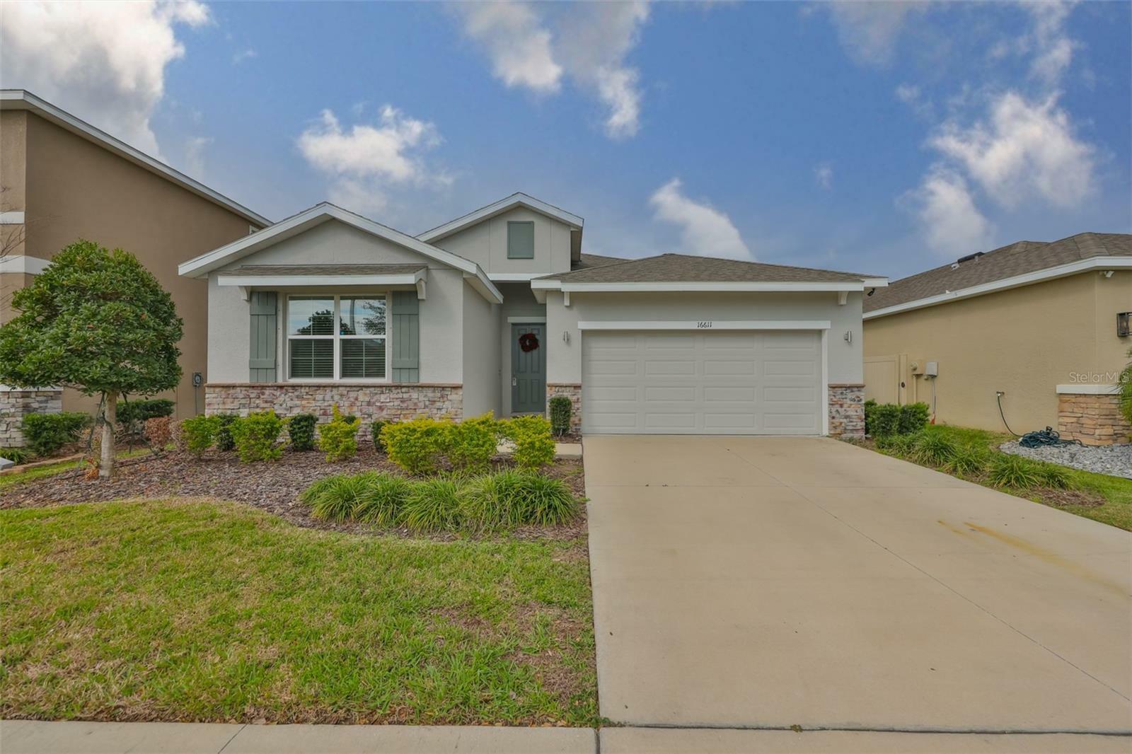 Property Photo:  16611 Goose Ribbon Place  FL 33598 