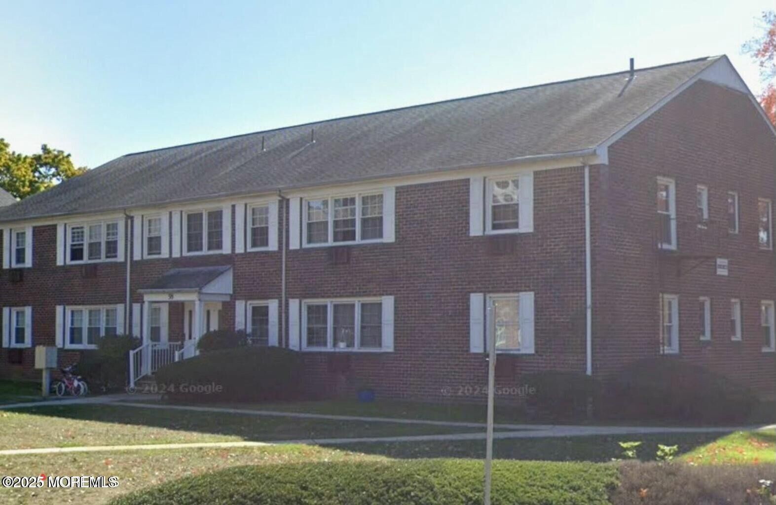 Property Photo:  58 Stonehurst Boulevard  NJ 07728 