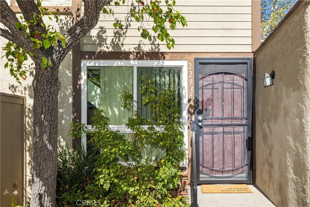 Property Photo:  22934 Via Nuez 30  CA 92691 