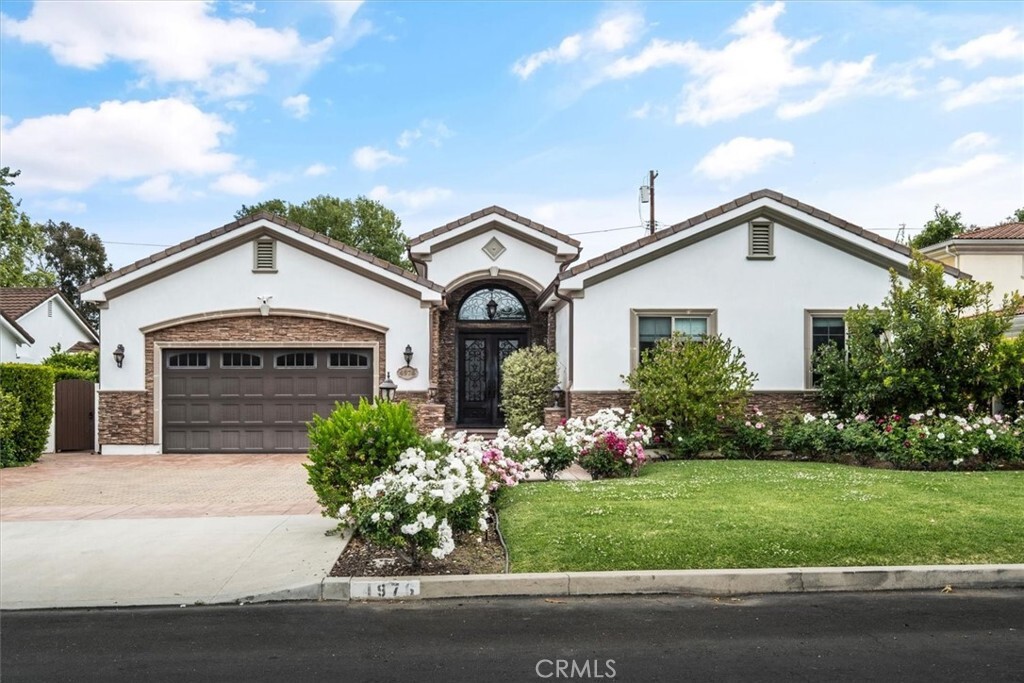 4976 Odessa Avenue  Encino CA 91436 photo