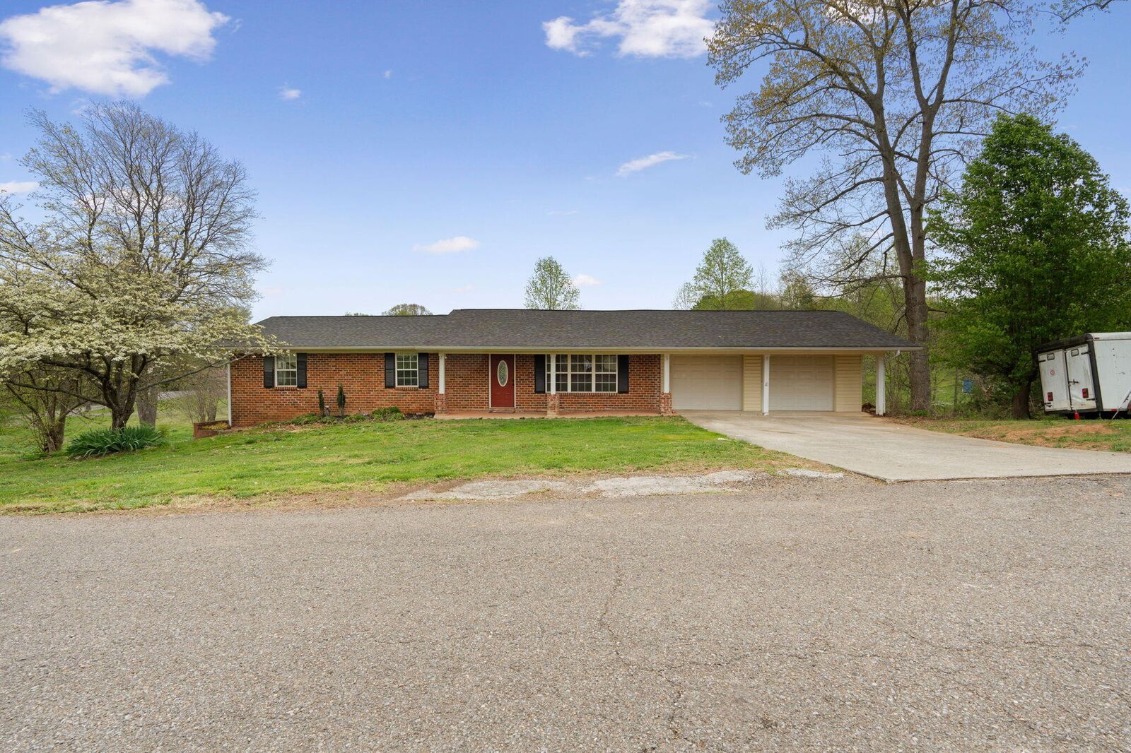 Property Photo: 3015 SE Ginger Circle Drive TN 37323