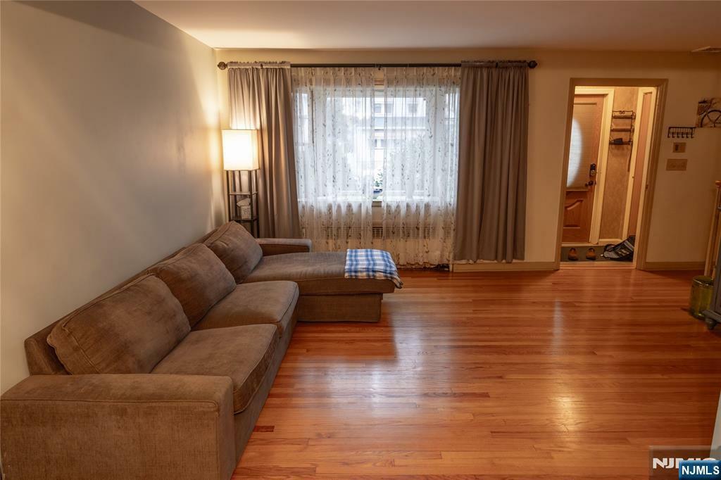 Property Photo: 706 Teneyck Avenue NJ 07071