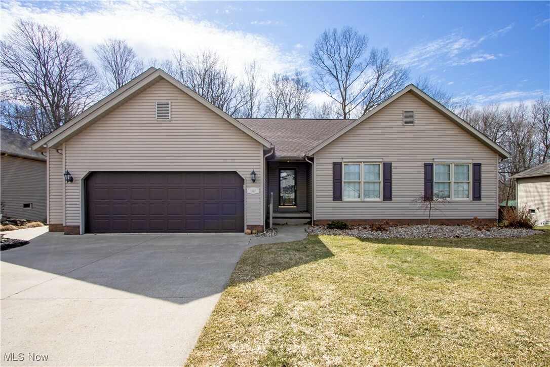 Property Photo: 1461 Springwood Drive OH 44691