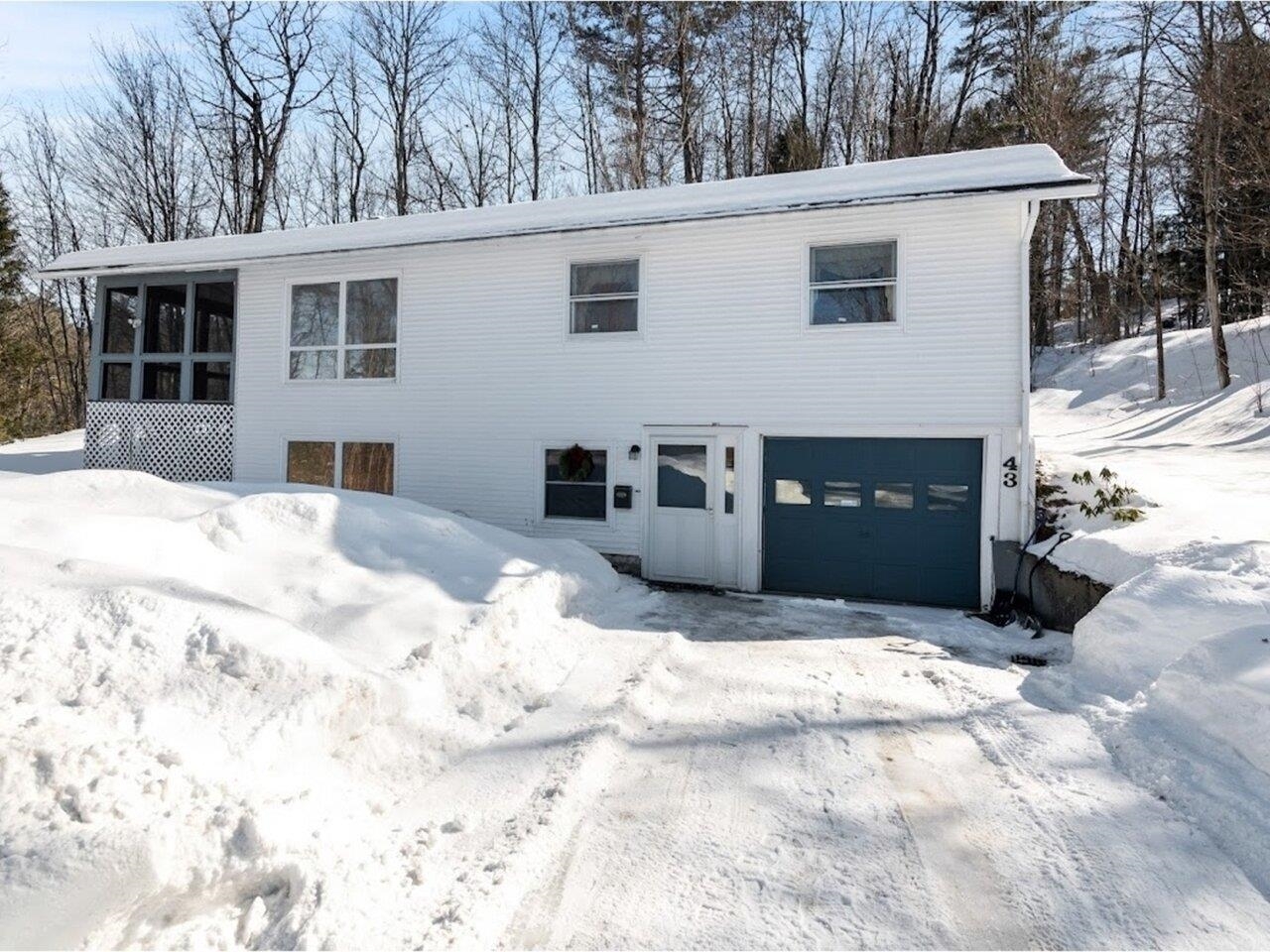 Property Photo:  43 Grandview Heights  VT 05676 