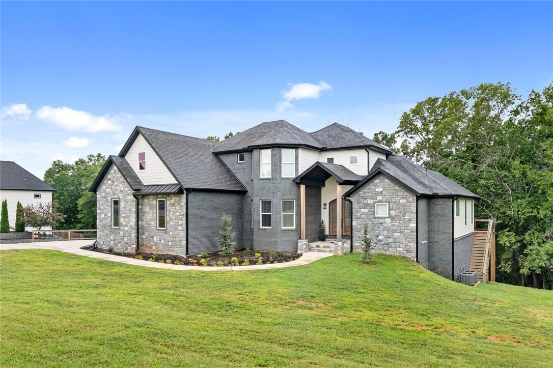 Property Photo: 15425 Brightwater Crossing AR 72756
