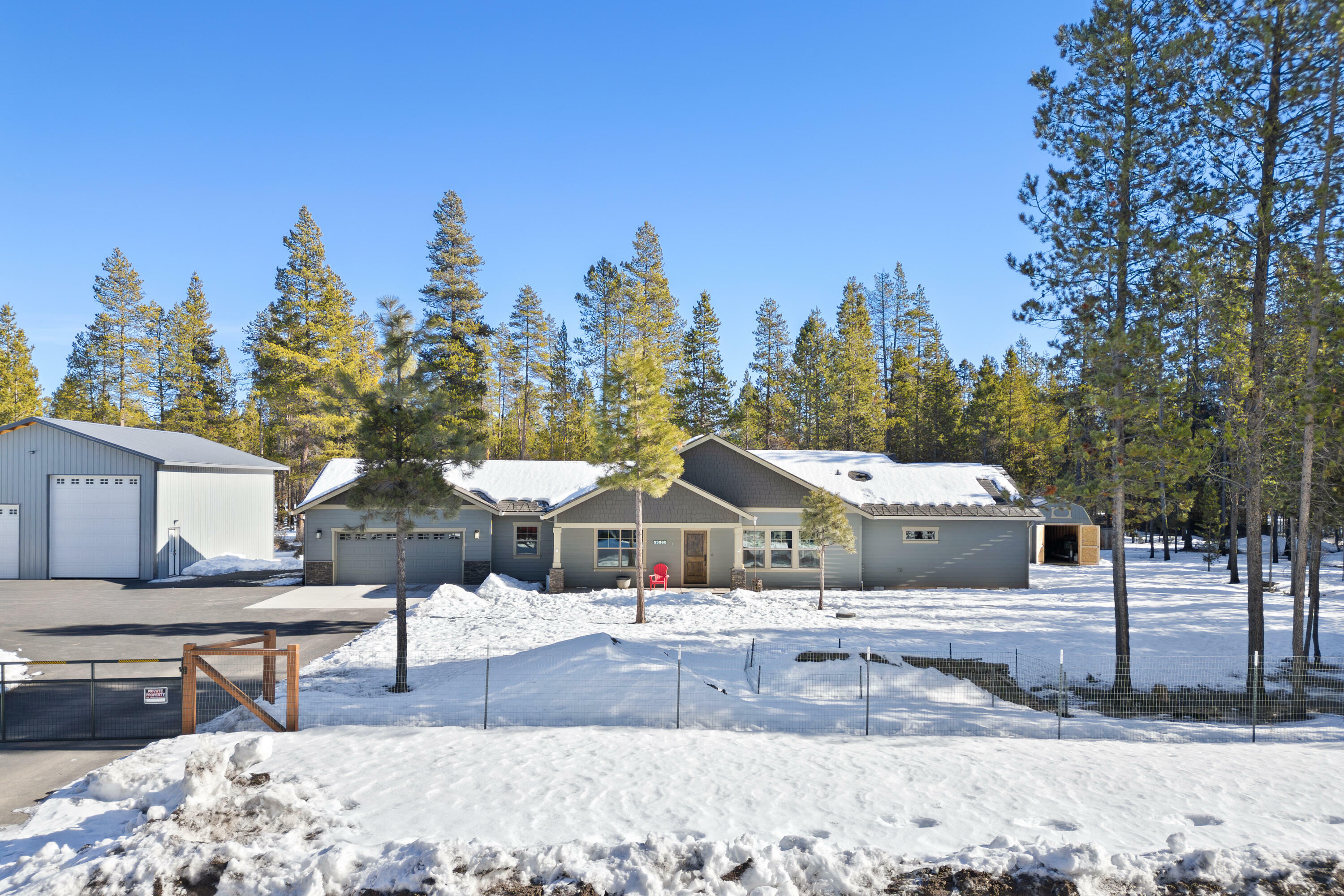 Property Photo:  53960 Yoho Drive  OR 97739 