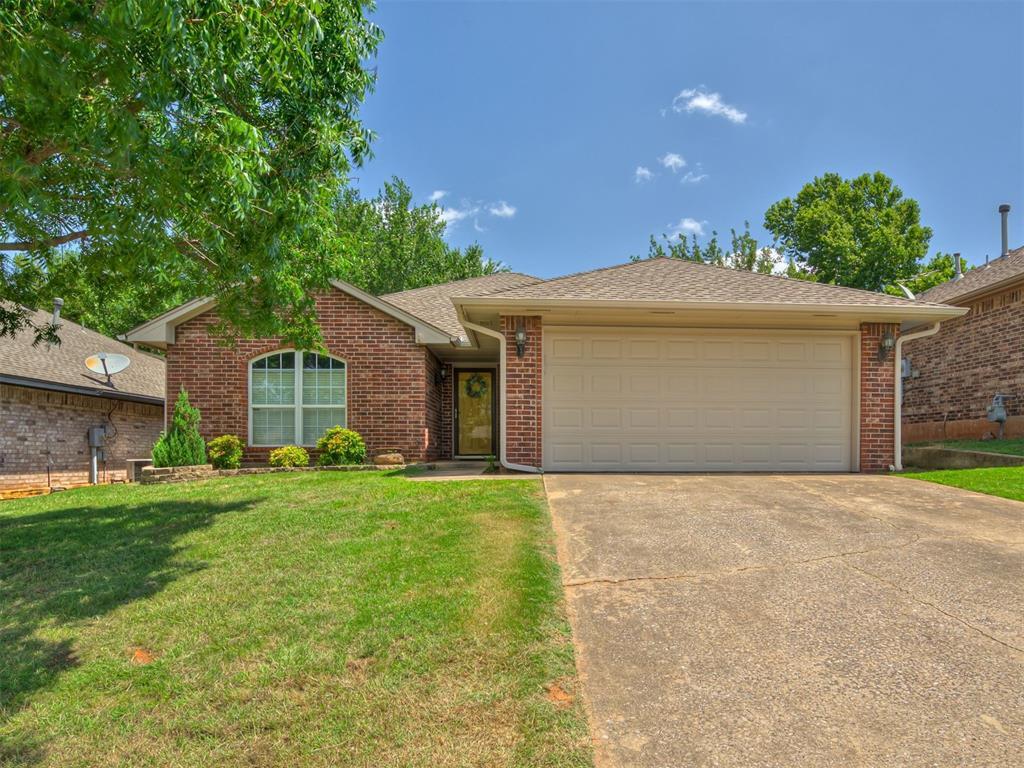 Property Photo: 1405 Northern Hills Road OK 73071