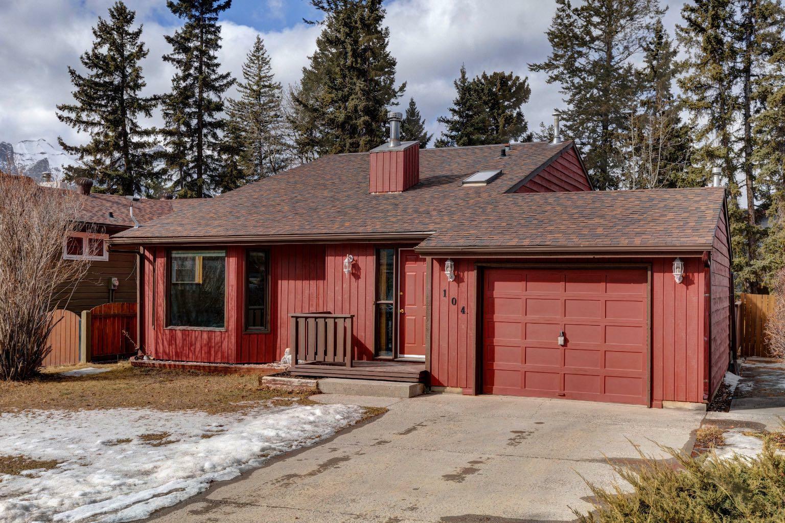 Property Photo: 104 Settler Way AB T1W 1E2