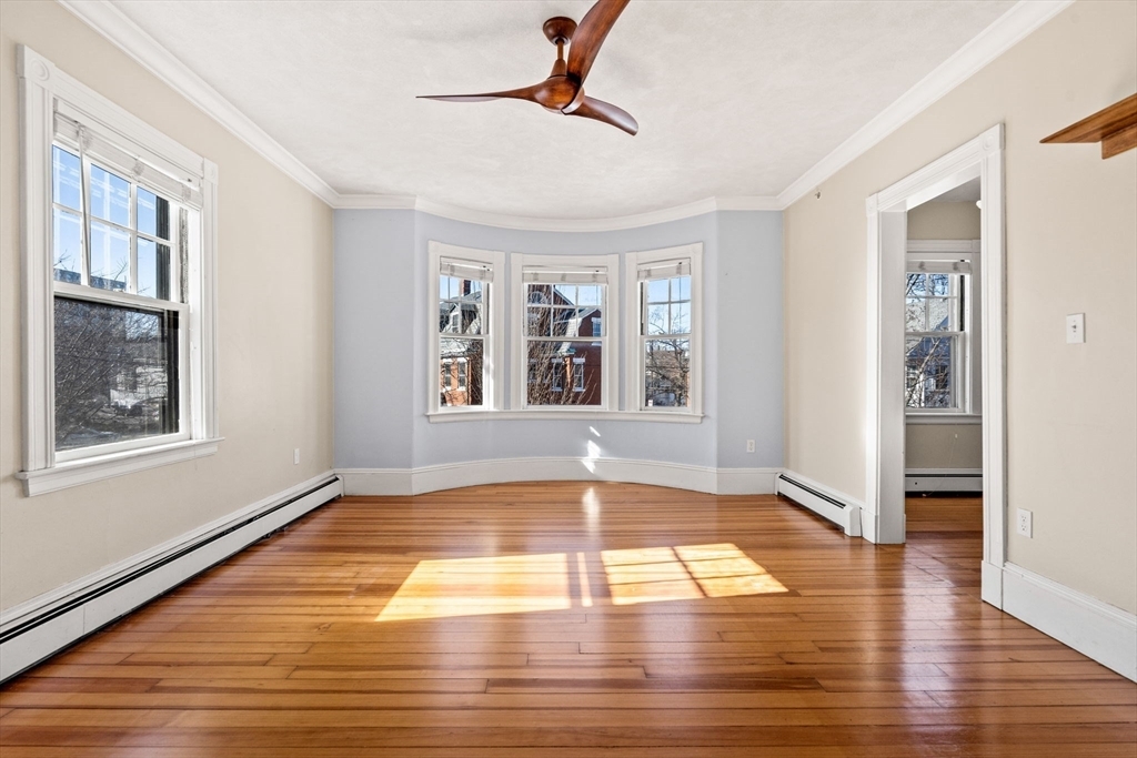 Property Photo: 51 Warren St B MA 01970