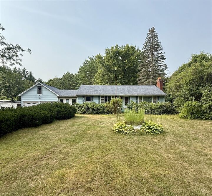 Property Photo: 98-102 New Athol Rd MA 01364