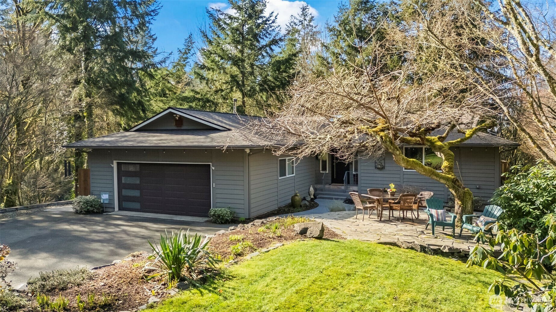 Property Photo: 10014 Gig Harbor Drive NW WA 98332