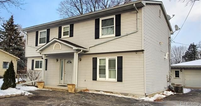 506 Decker Road  Walled Lake MI 48390 photo