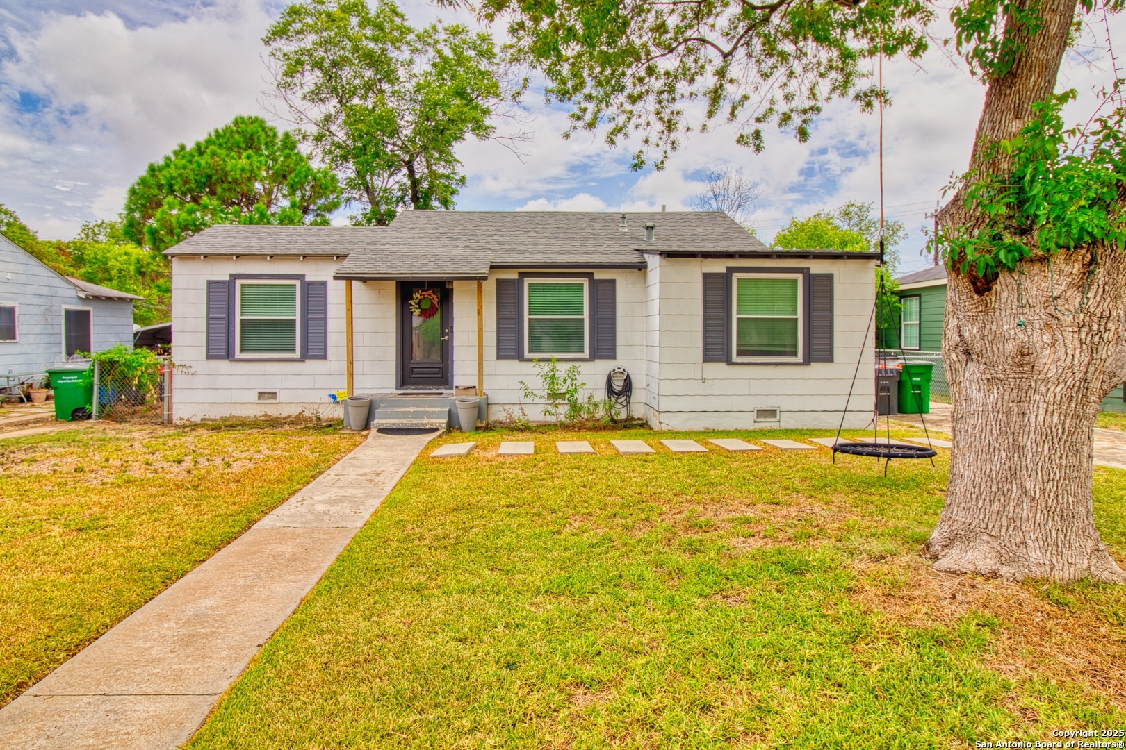 Property Photo: 546 Hermine Blvd TX 78212