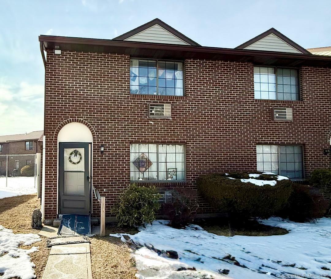 100 Mark Lane F1  Waterbury CT 06704 photo