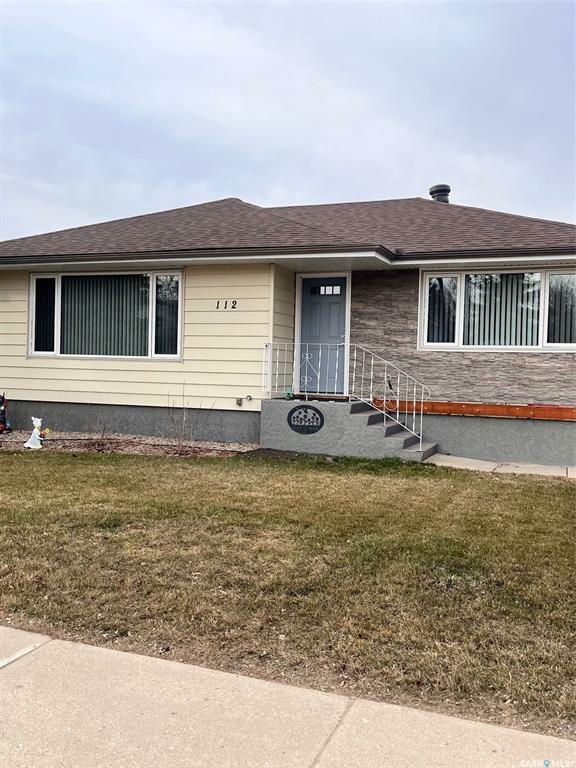 Property Photo:  112 7th Avenue W  SK S0A 2P0 