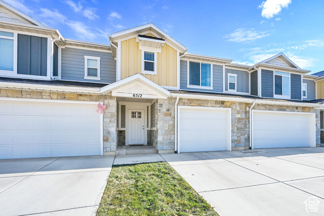 Property Photo: 6512 S 390 E UT 84405