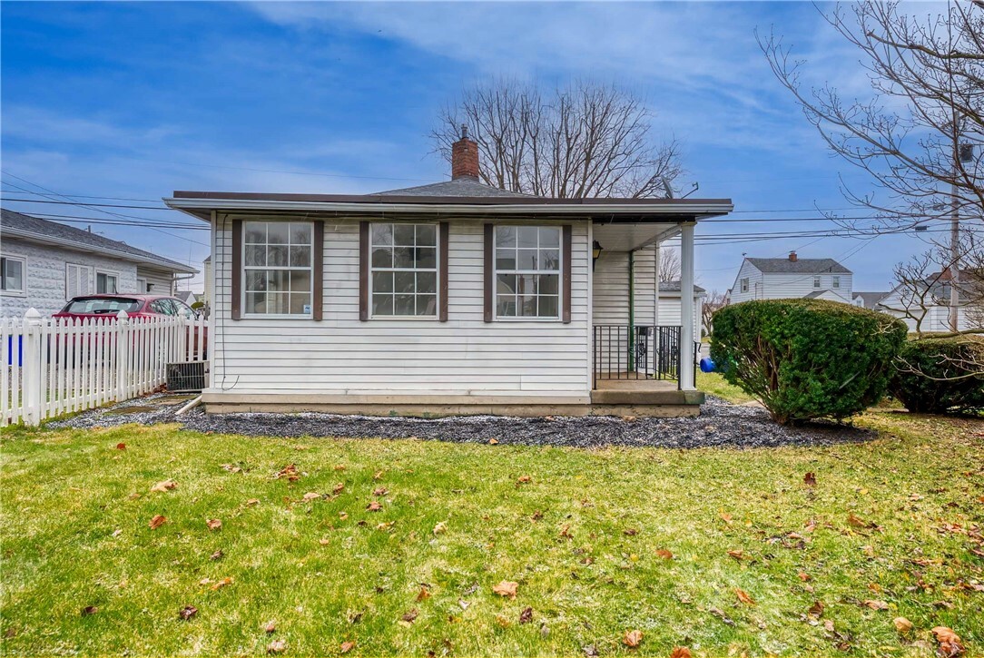 Property Photo:  1300 Dallas Avenue  PA 15065 