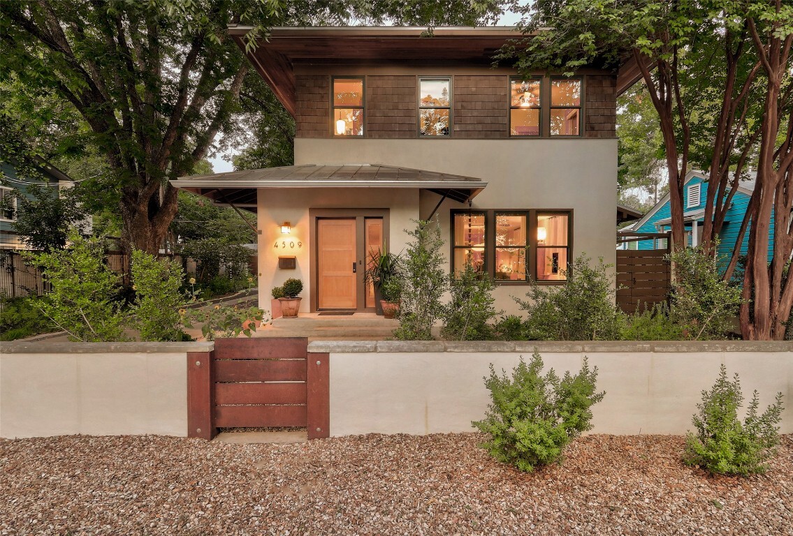 Property Photo: 4509 Avenue A Avenue TX 78751