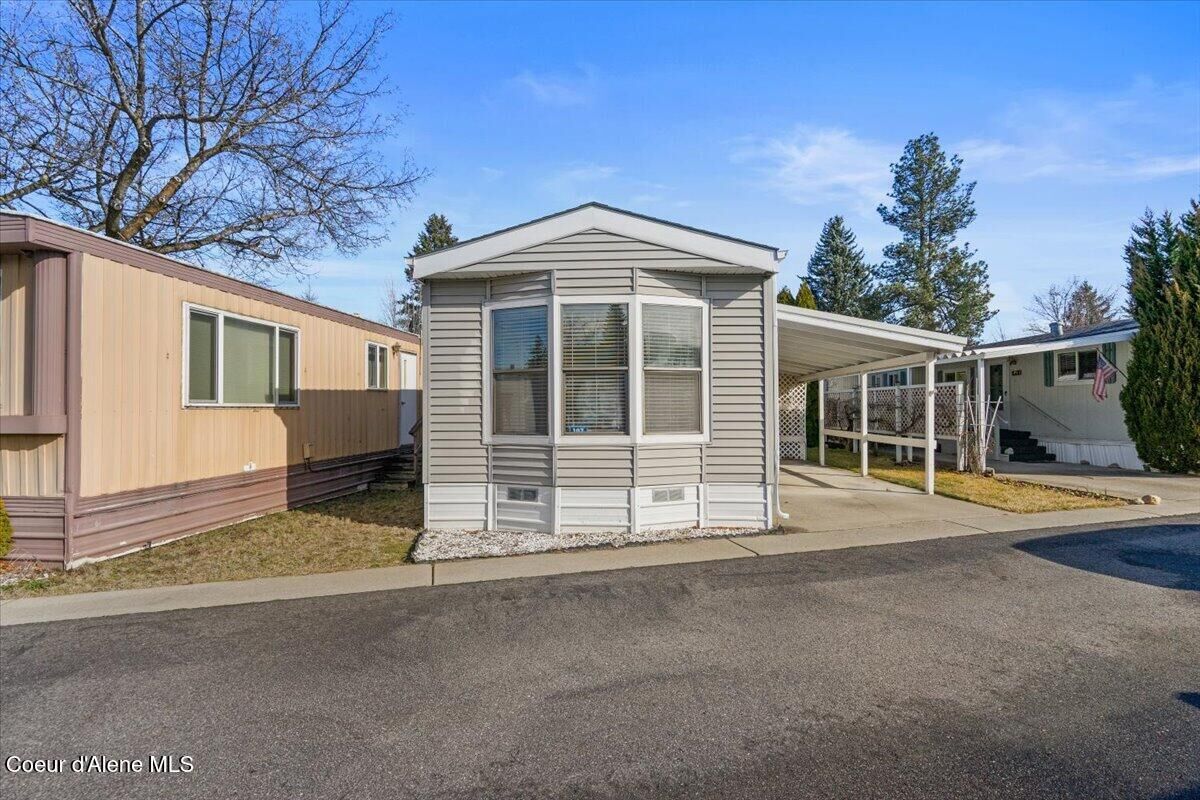 Property Photo:  900 N Idaho St 107  ID 83854 