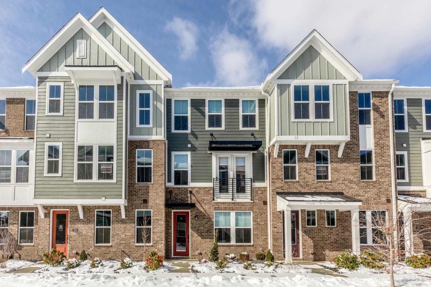 Property Photo: 7232 Abington Way OH 45069