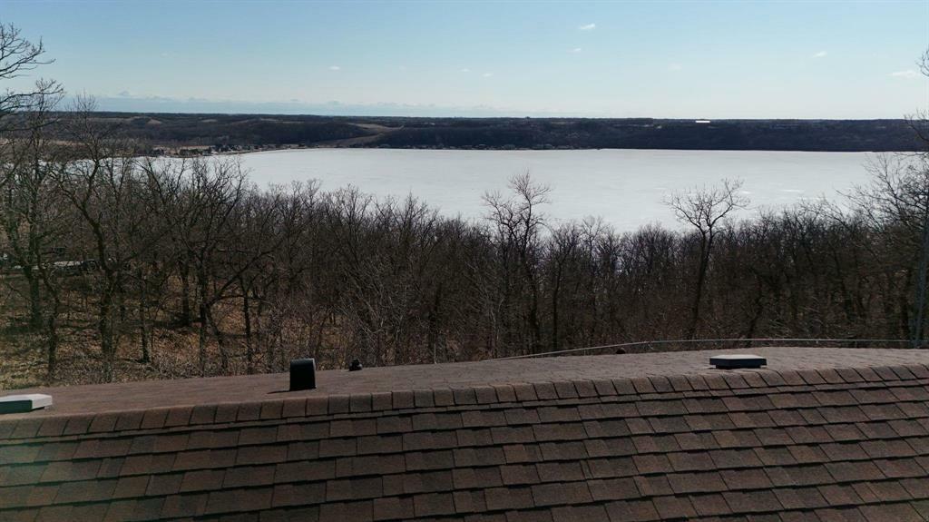 Property Photo: 77 Pleasant View Drive MB R0K 1G0