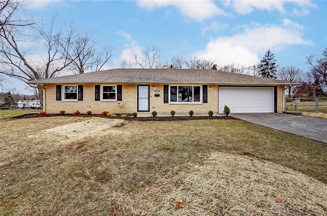 Property Photo: 4540 Walbridge Trail OH 45430