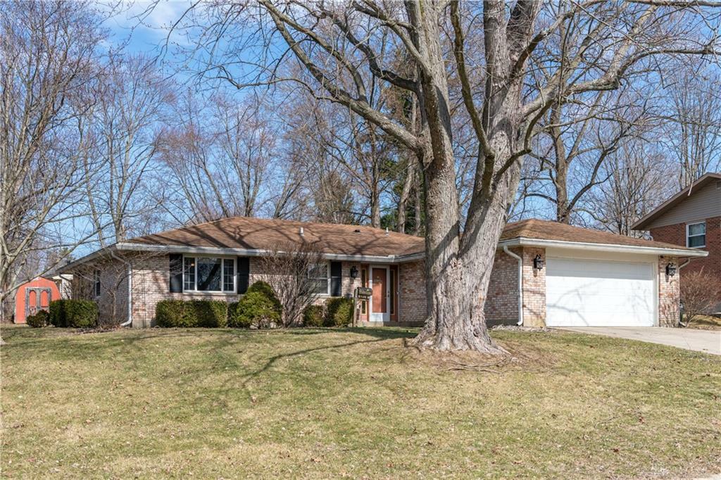 Property Photo: 3130 Sandywood Drive OH 45440