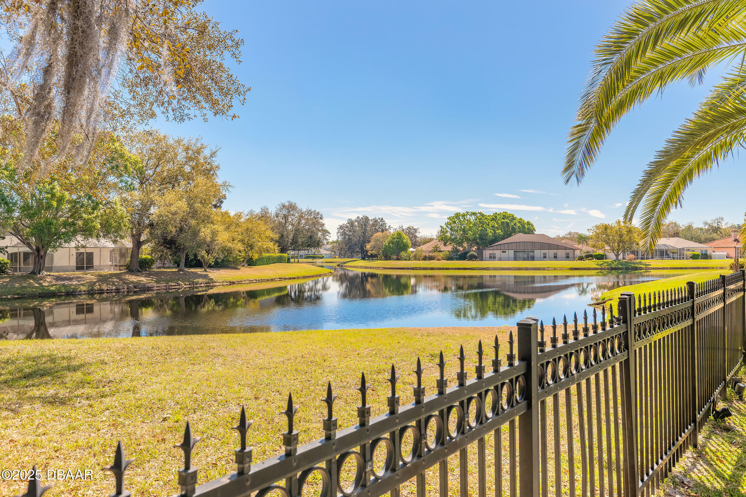 Property Photo: 6049 Sabal Hammock Circle FL 32128