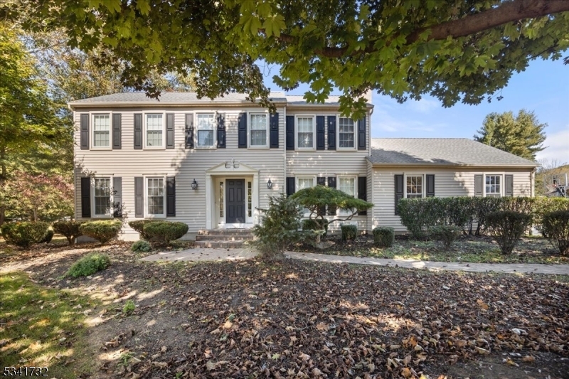 Property Photo: 8 Harvest Ct NJ 08809