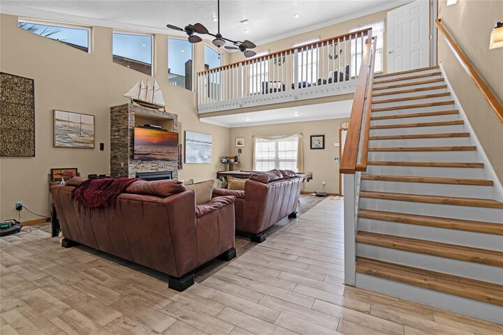 Property Photo: 113 Avalon Drive FL 32176
