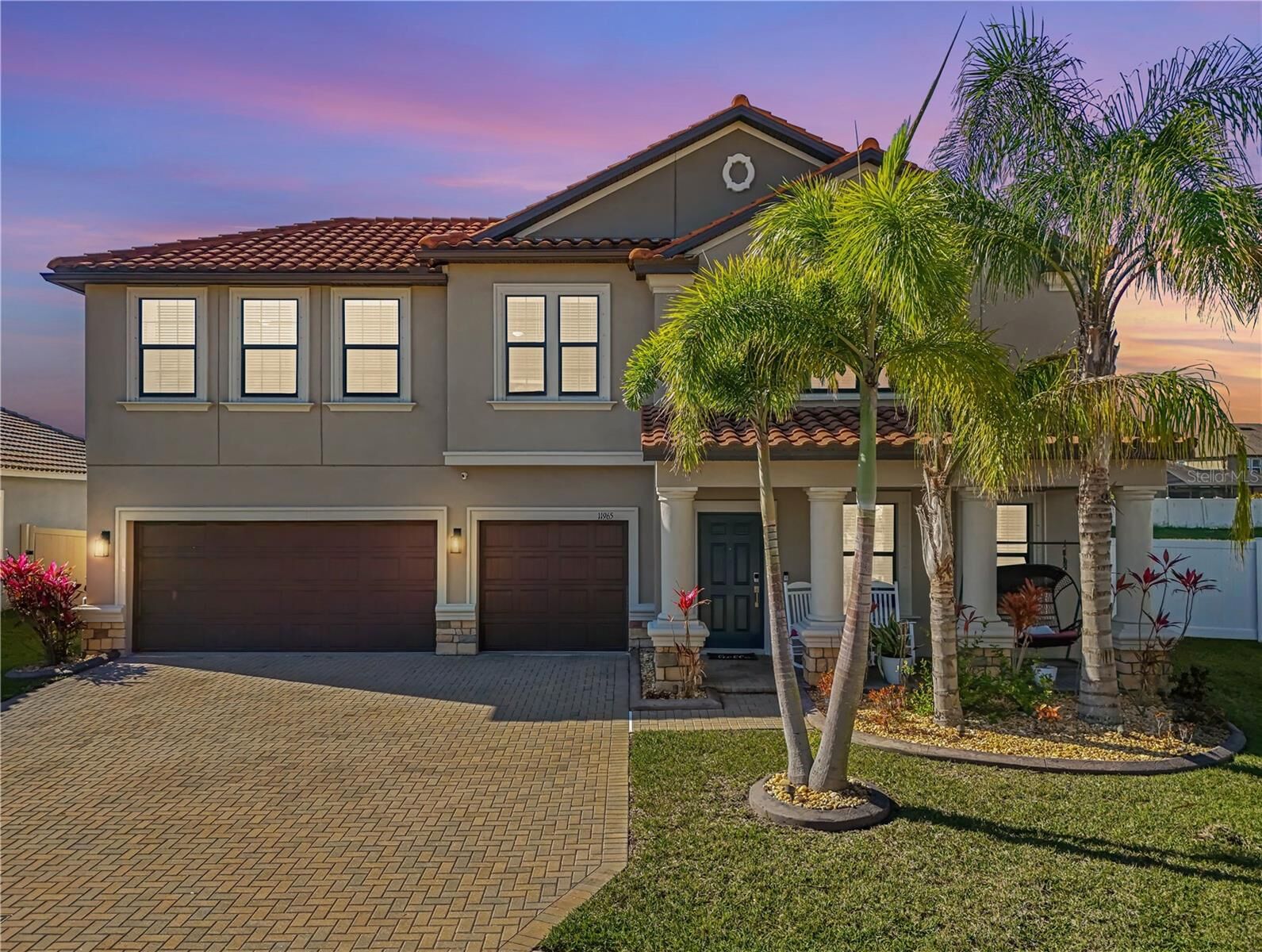 Property Photo:  11965 Cinnamon Fern Drive  FL 33579