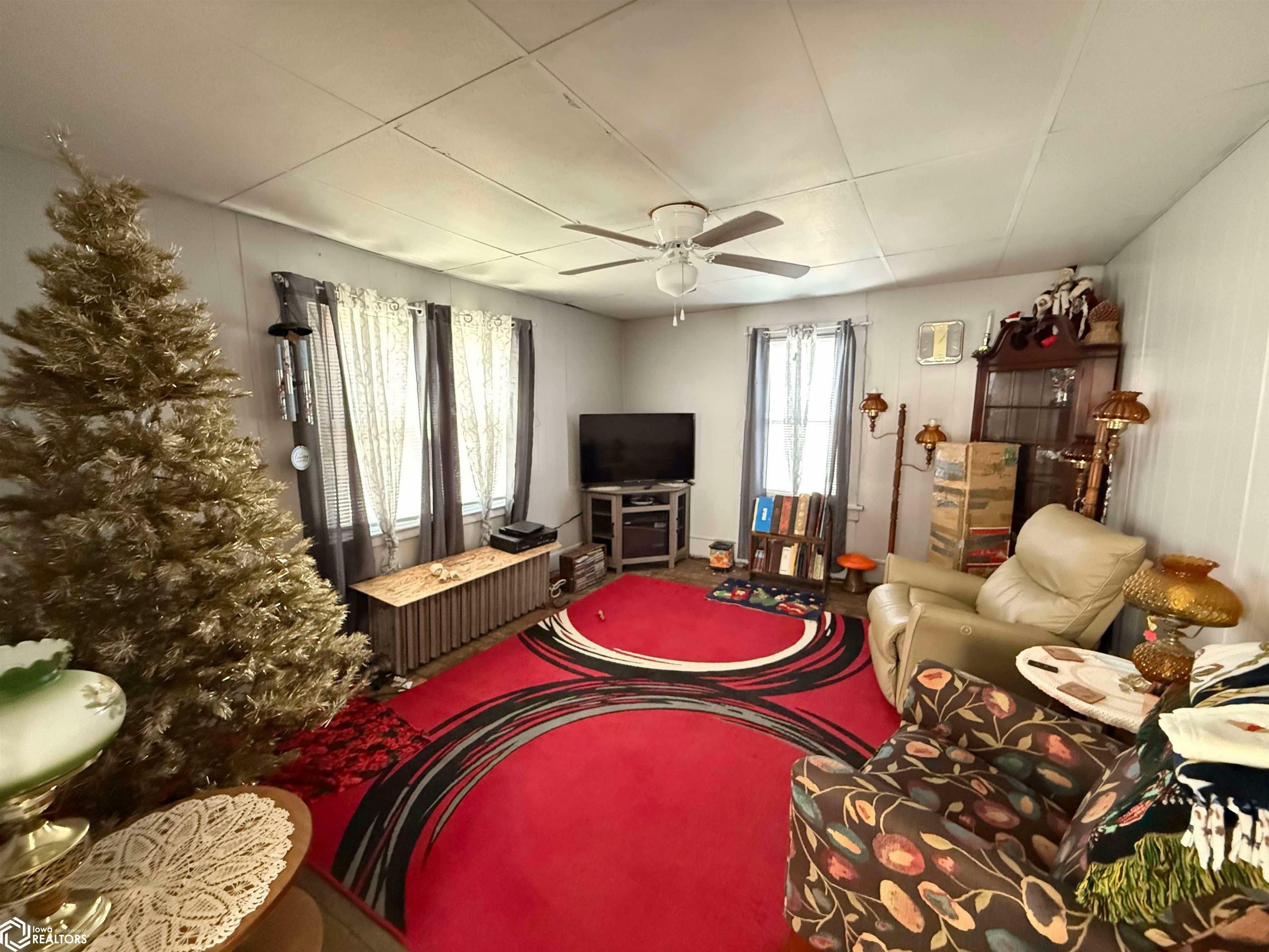 Property Photo: 510 3rd Street IA 52627