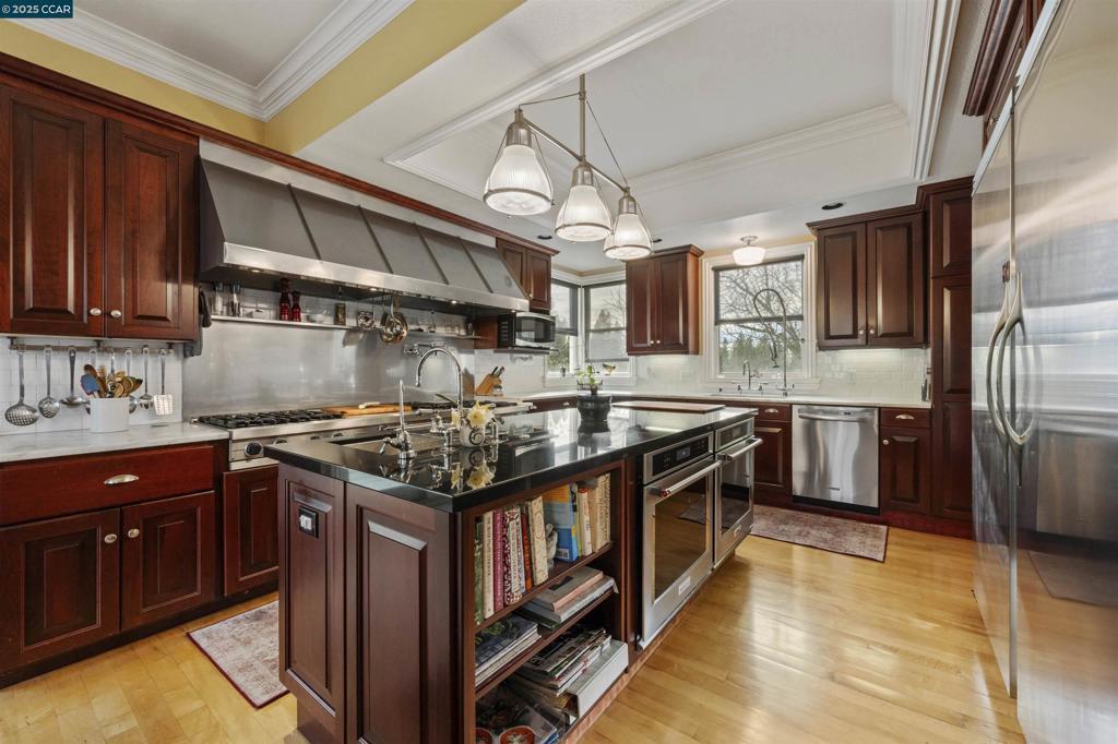 Property Photo:  11417 Red Dog Rd  CA 95959 