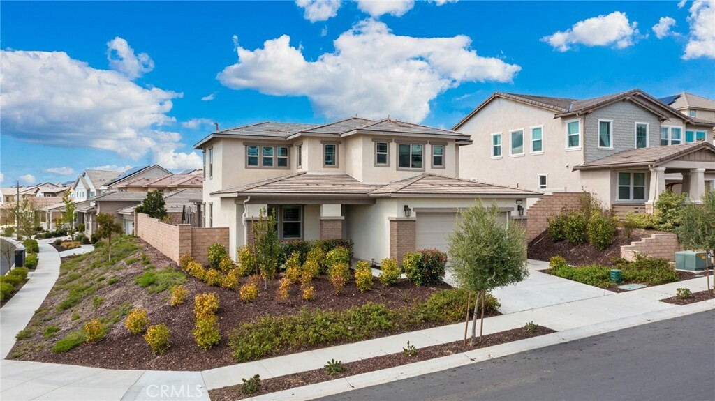 Property Photo:  39601 Lupine Drive  CA 92591 