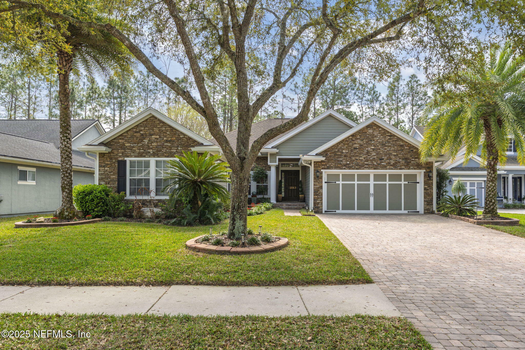 Property Photo:  2063 Glenfield Crossing Court  FL 32092 