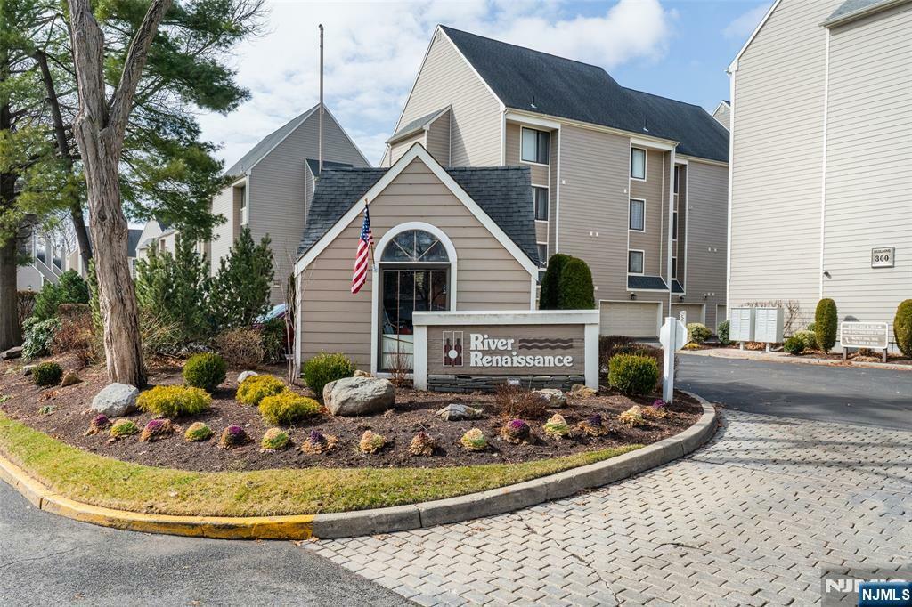 104 River Renaissance A4  East Rutherford NJ 07073 photo