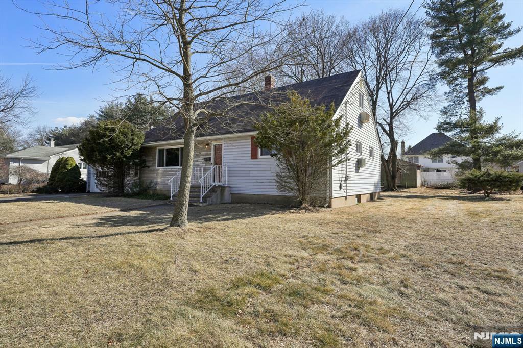 Property Photo:  109 Carol Place  NJ 07470 