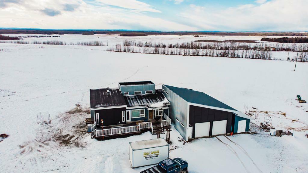 Property Photo:  93062 Township Road 703  AB T0H 3S0 