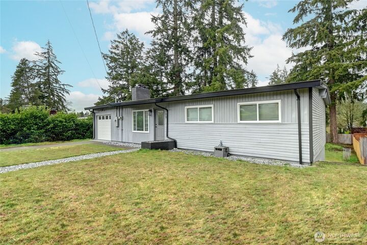 Property Photo: 8709 Wildwood Avenue SW WA 98498