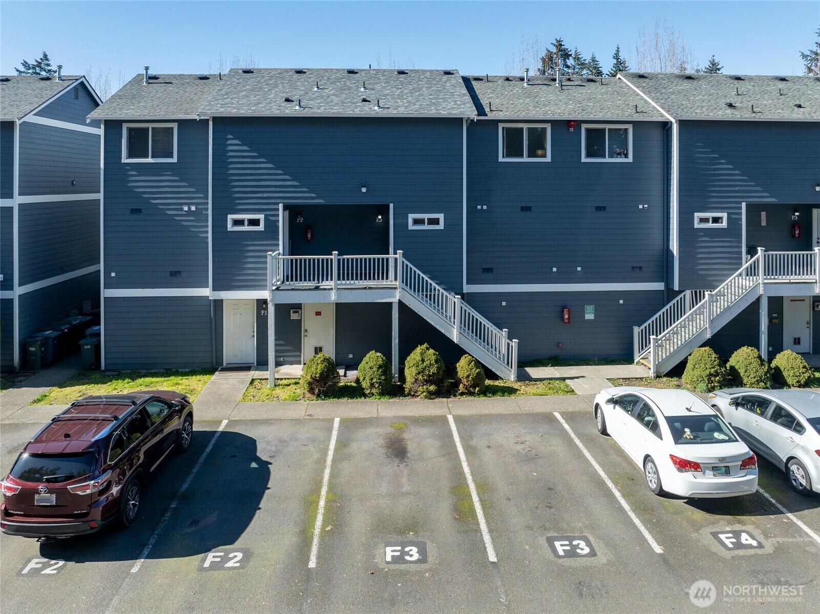 Property Photo:  3939  10th Street SE F3  WA 98374 