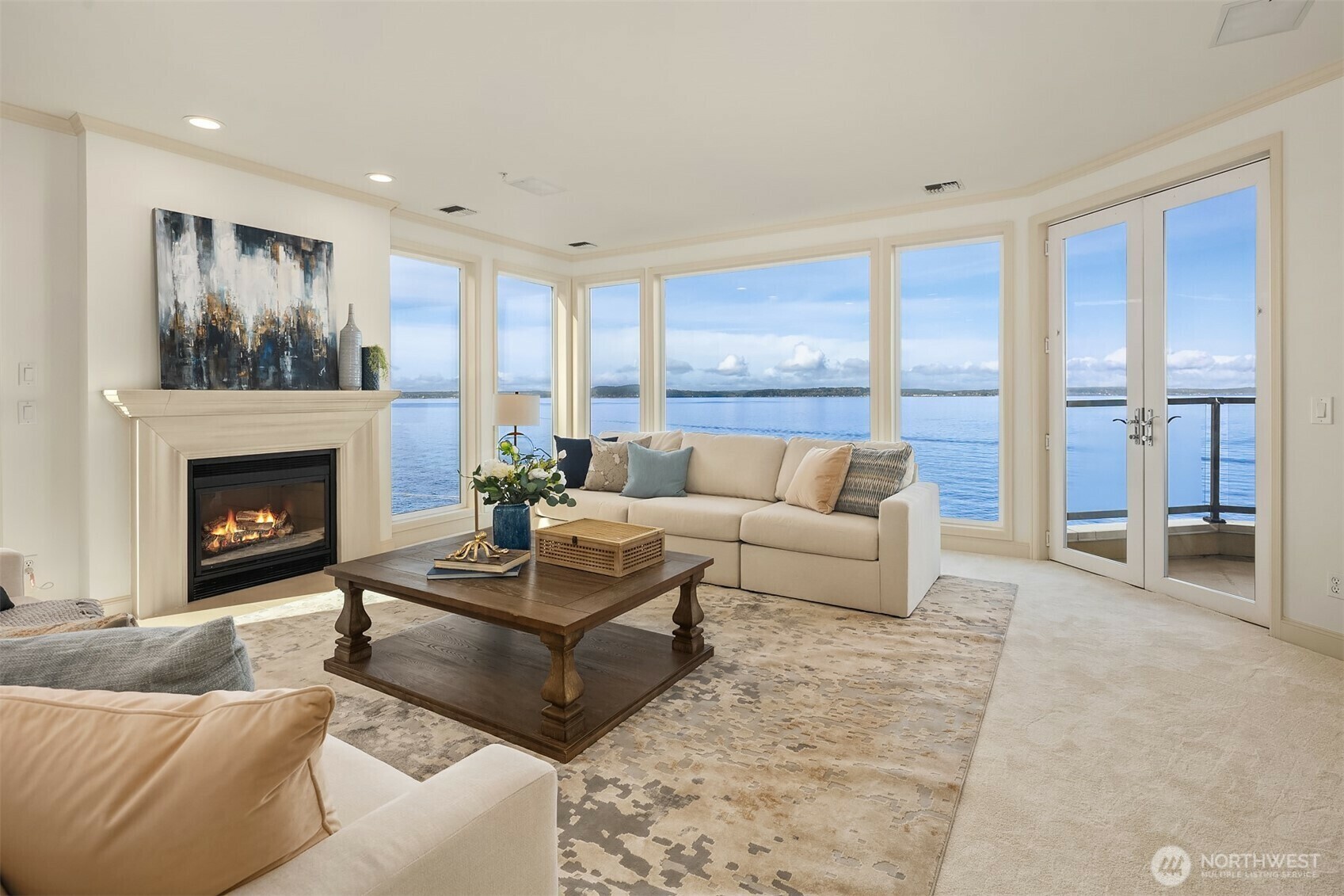Property Photo:  1338  Alki Avenue SW 500  WA 98116 