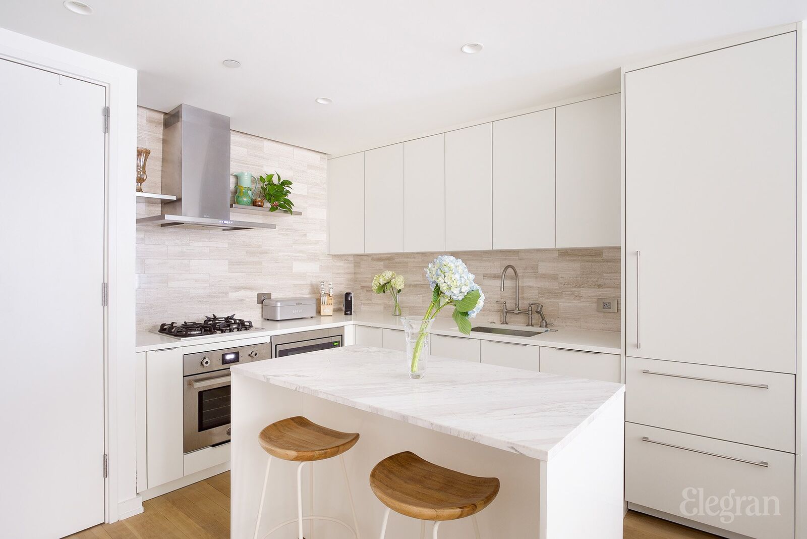 Property Photo:  234 E 23rd Street 4-B  NY 10010 