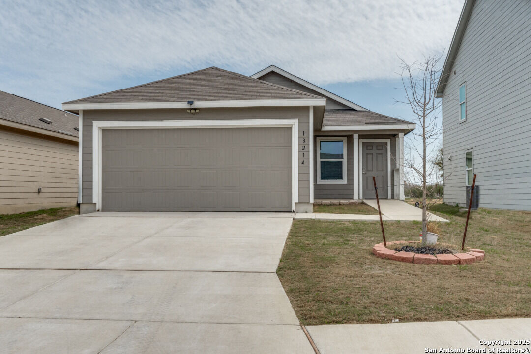 Property Photo: 13214 Dutra Road TX 78221