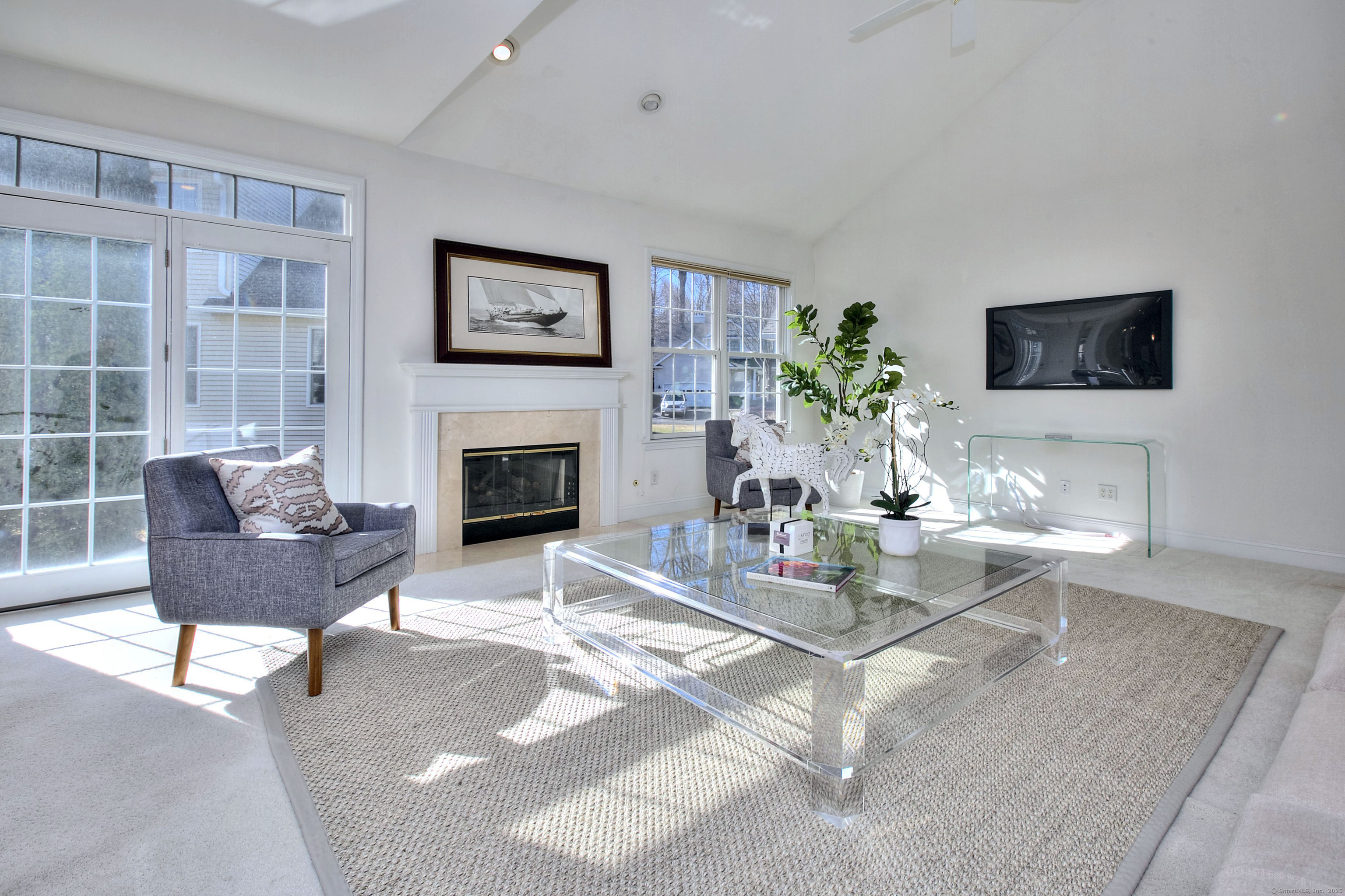 Property Photo:  221 Fitch Pass 221  CT 06611 